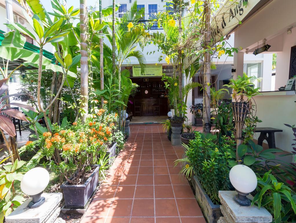 Ly Ann Boutique D'Angkor Hotel Сиемрип Экстерьер фото