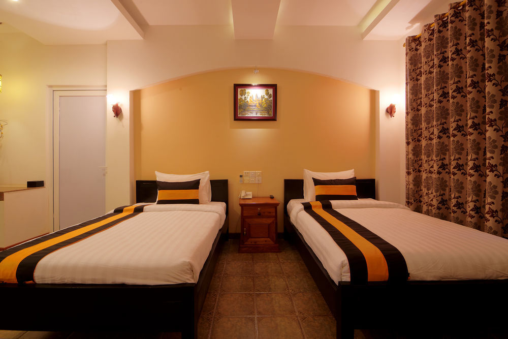 Ly Ann Boutique D'Angkor Hotel Сиемрип Экстерьер фото