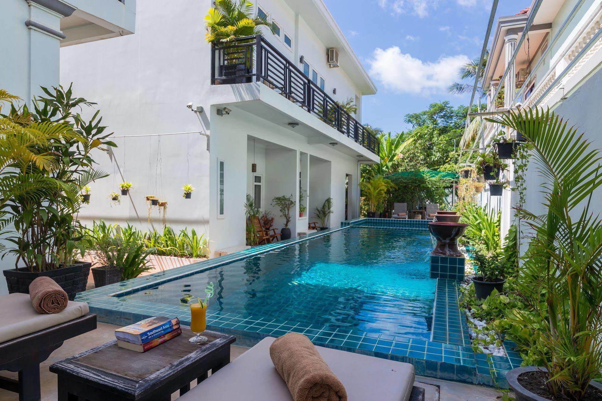 Ly Ann Boutique D'Angkor Hotel Сиемрип Экстерьер фото