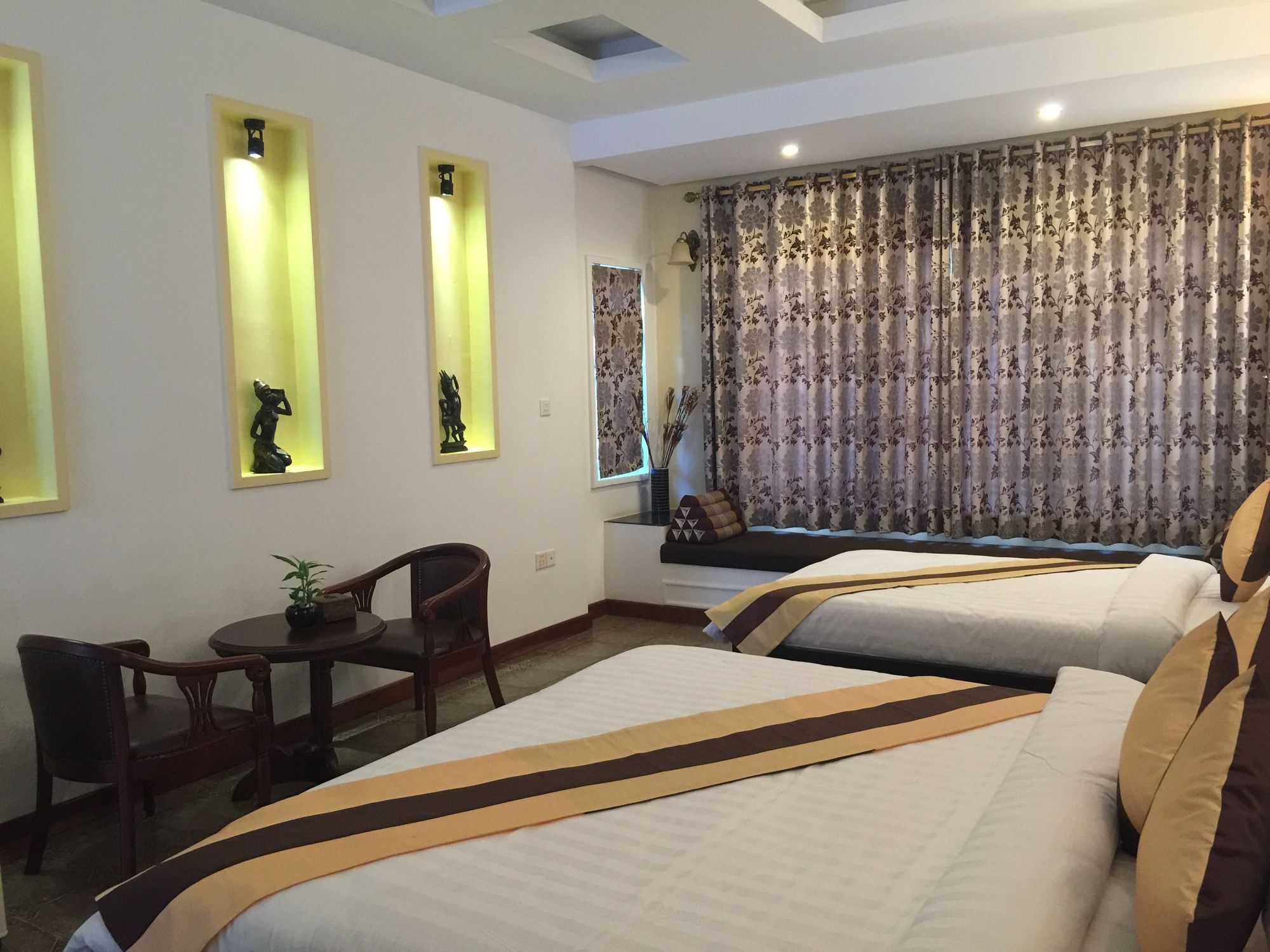 Ly Ann Boutique D'Angkor Hotel Сиемрип Экстерьер фото