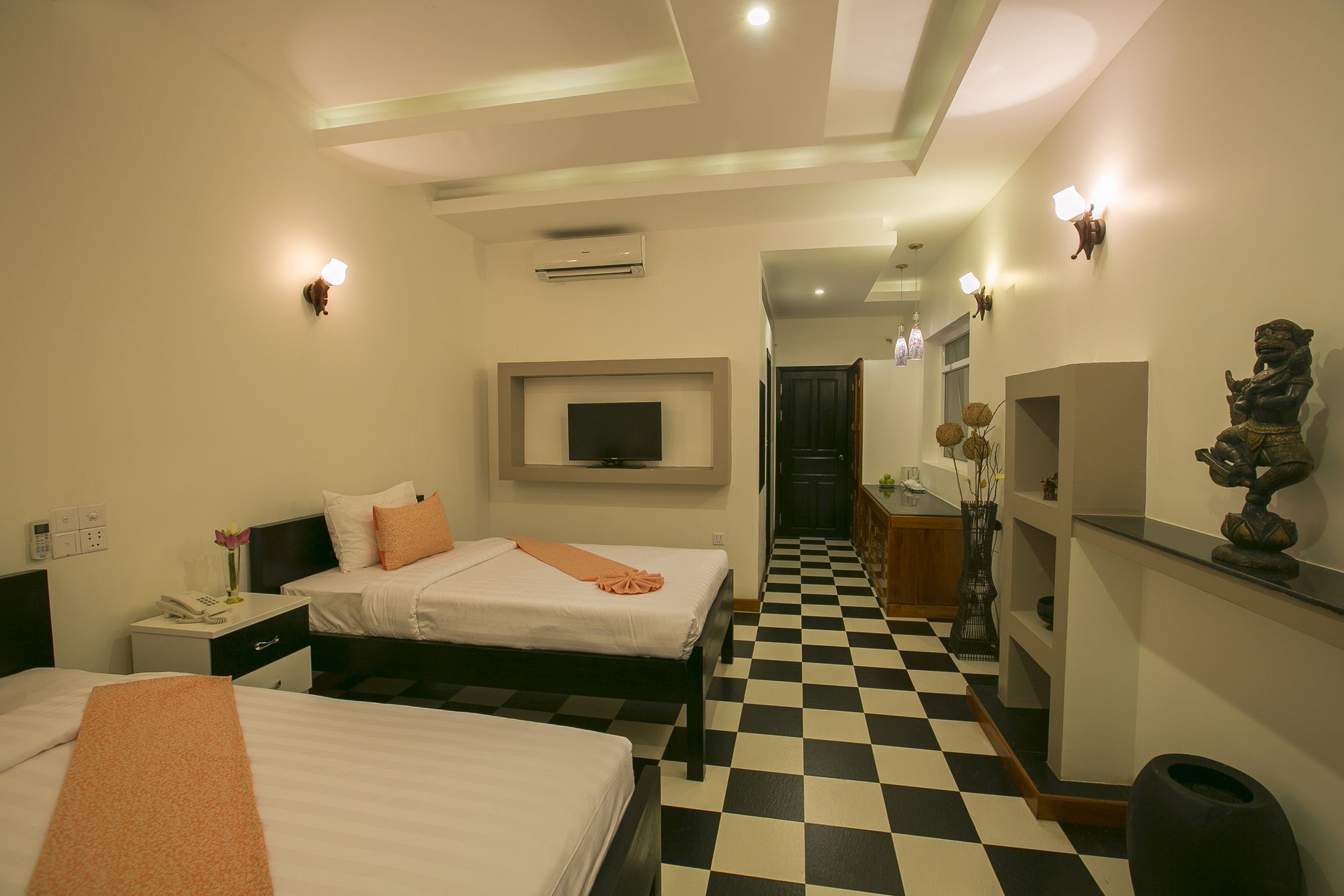 Ly Ann Boutique D'Angkor Hotel Сиемрип Экстерьер фото